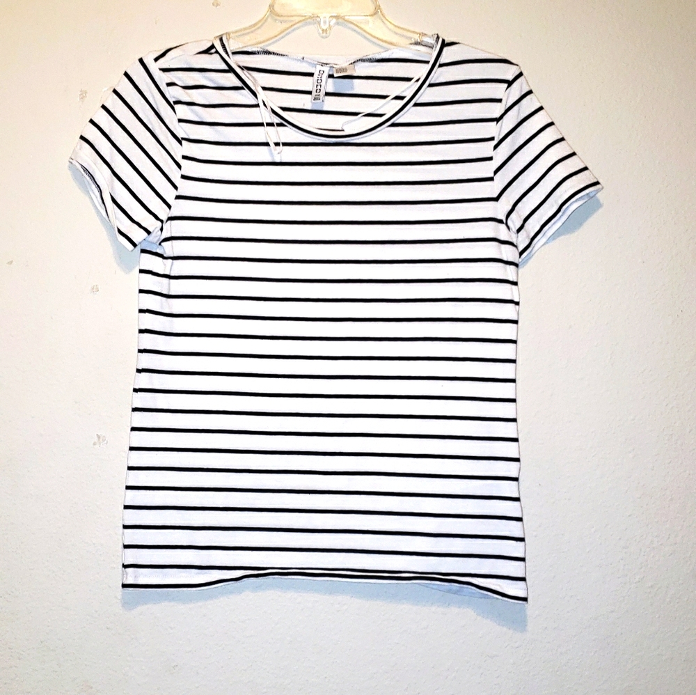 H&m stripped shirt